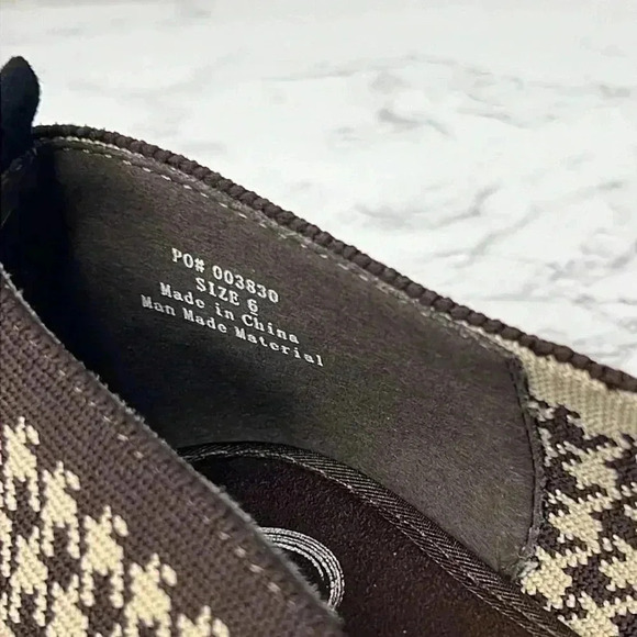 NWT JOURNEE COLLECTION-  KARISE SLIP ON DRESSY POINTED TOE FLATS Size 6 - Picture 5 of 11